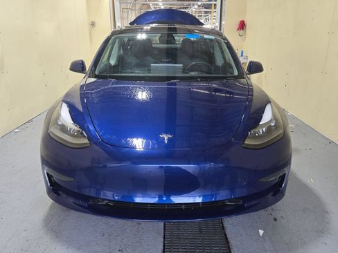 Used 2023 Tesla Model 3 Standard Range RWD image 2