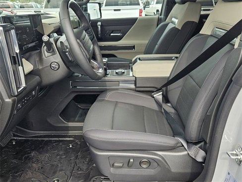 New 2026 GMC Hummer EV 4x4 Crew Cab image 9