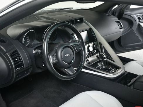 Used 2017 Jaguar F-TYPE Coupe RWD image 25