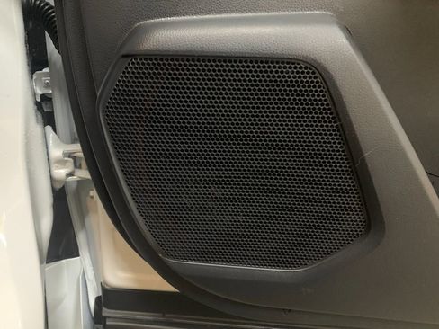 New 2026 Toyota Highlander Platinum image 22