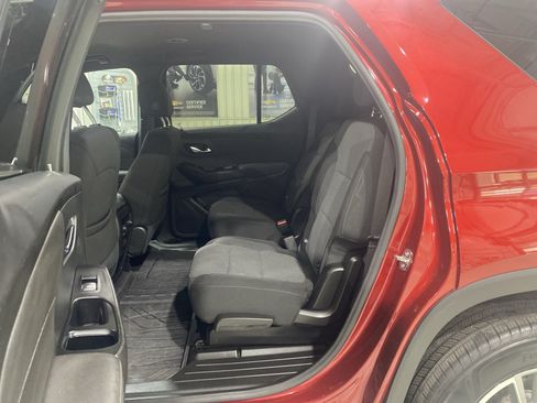 Used 2023 Chevrolet Traverse LT w/ LPO, Floor Liner Package AWD/4WD image 12