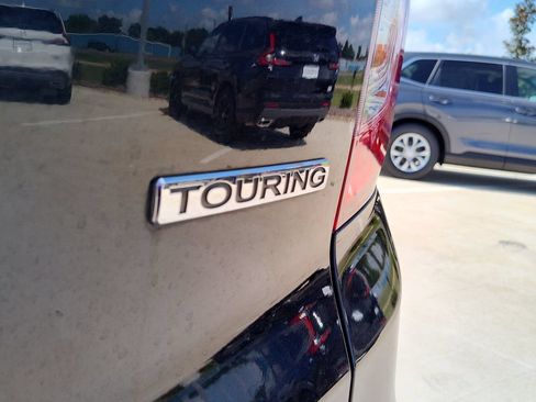 Certified 2019 Honda Passport Touring image 8