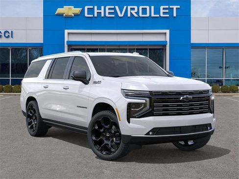 New 2025 Chevrolet Suburban High Country image 7