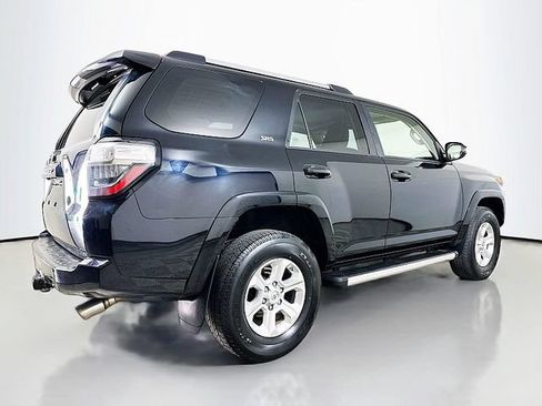 Used 2019 Toyota 4Runner SR5 Premium AWD/4WD image 7