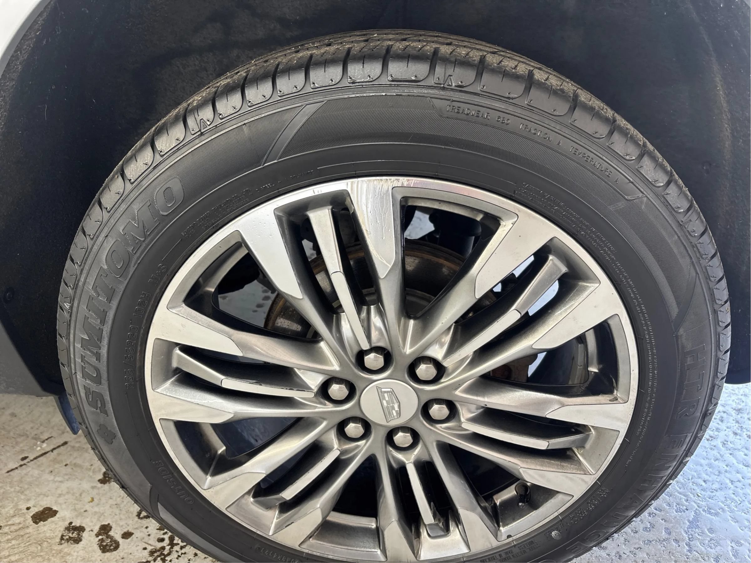Used 2018 Cadillac XT5 Premium Luxury AWD/4WD image 30