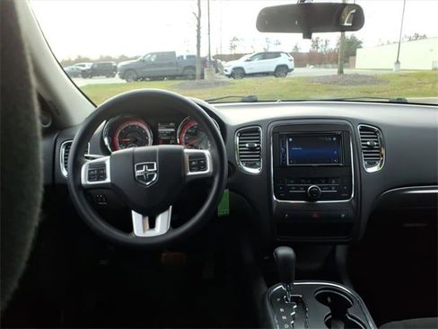 Used 2013 Dodge Durango SXT image 10