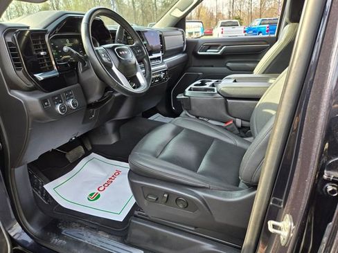 Used 2025 GMC Sierra 1500 SLT AWD/4WD image 9