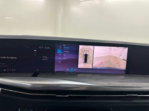 Certified 2025 Cadillac Escalade IQ Sport 2 w/ LPO, ONYX Package AWD/4WD image 47