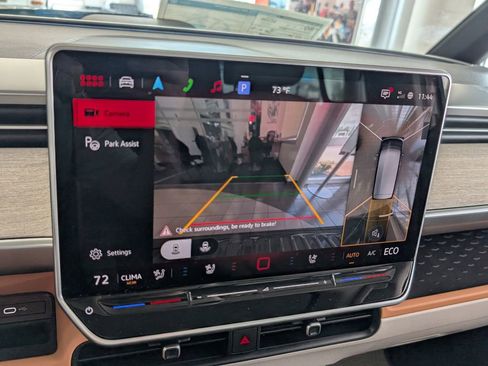 New 2025 Volkswagen ID. Buzz 1st Edition image 24