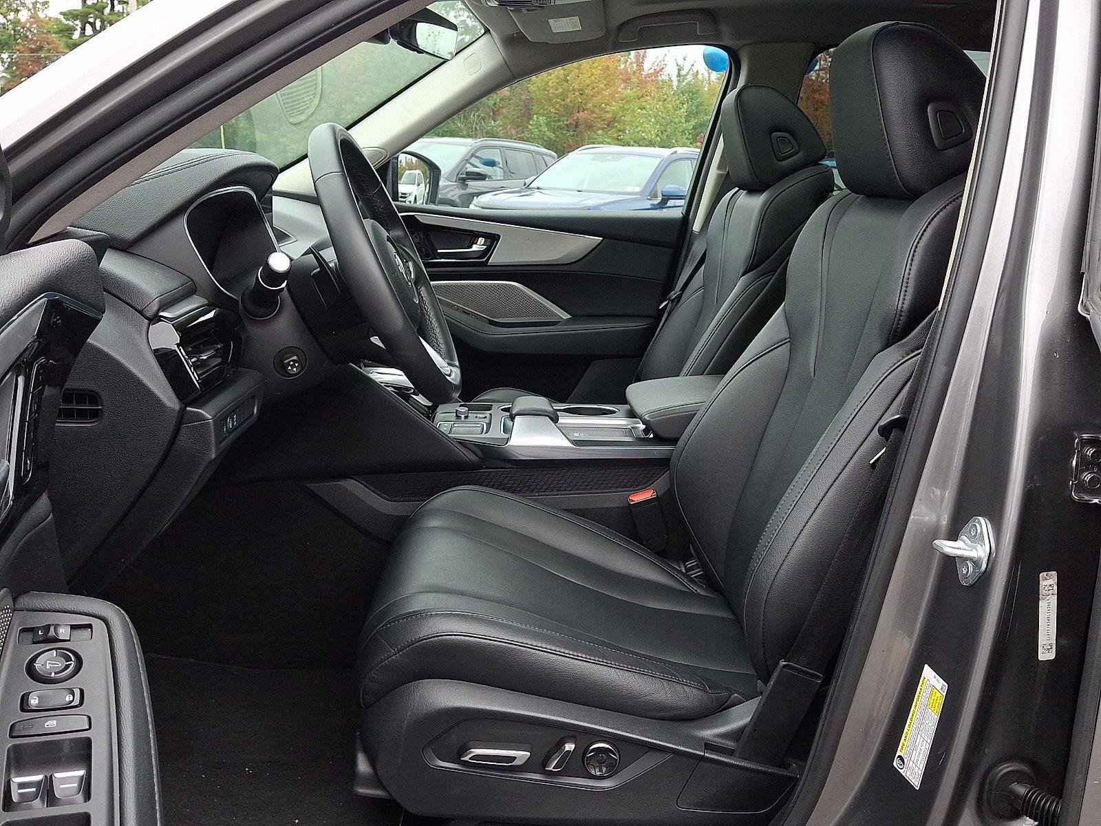 Used 2023 Acura MDX SH-AWD image 15