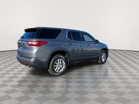 Used 2019 Chevrolet Traverse LS image 9