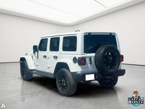 Certified 2021 Jeep Wrangler Unlimited Sahara AWD/4WD image 4