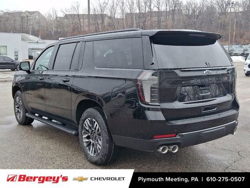 New 2026 Chevrolet Suburban Z71 w/ Z71 Off-Road Package image 4