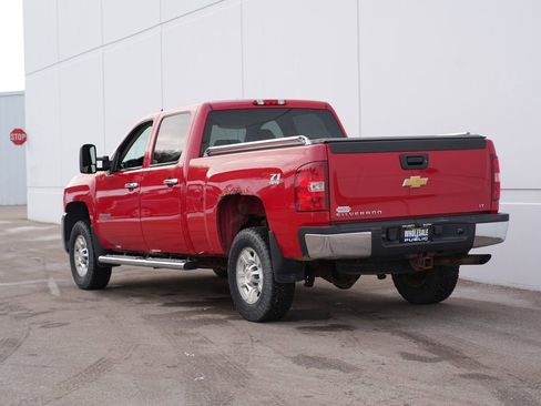Used 2010 Chevrolet Silverado 2500 LT w/ Interior Plus Package image 5