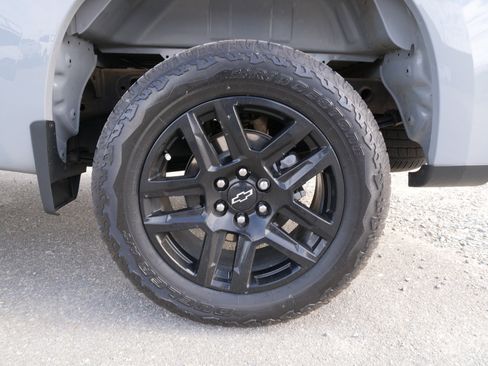 Certified 2024 Chevrolet Silverado 1500 Custom w/ Turbomax Blackout Package image 13