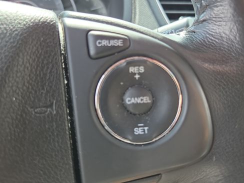 Used 2015 Honda CR-V EX-L image 25