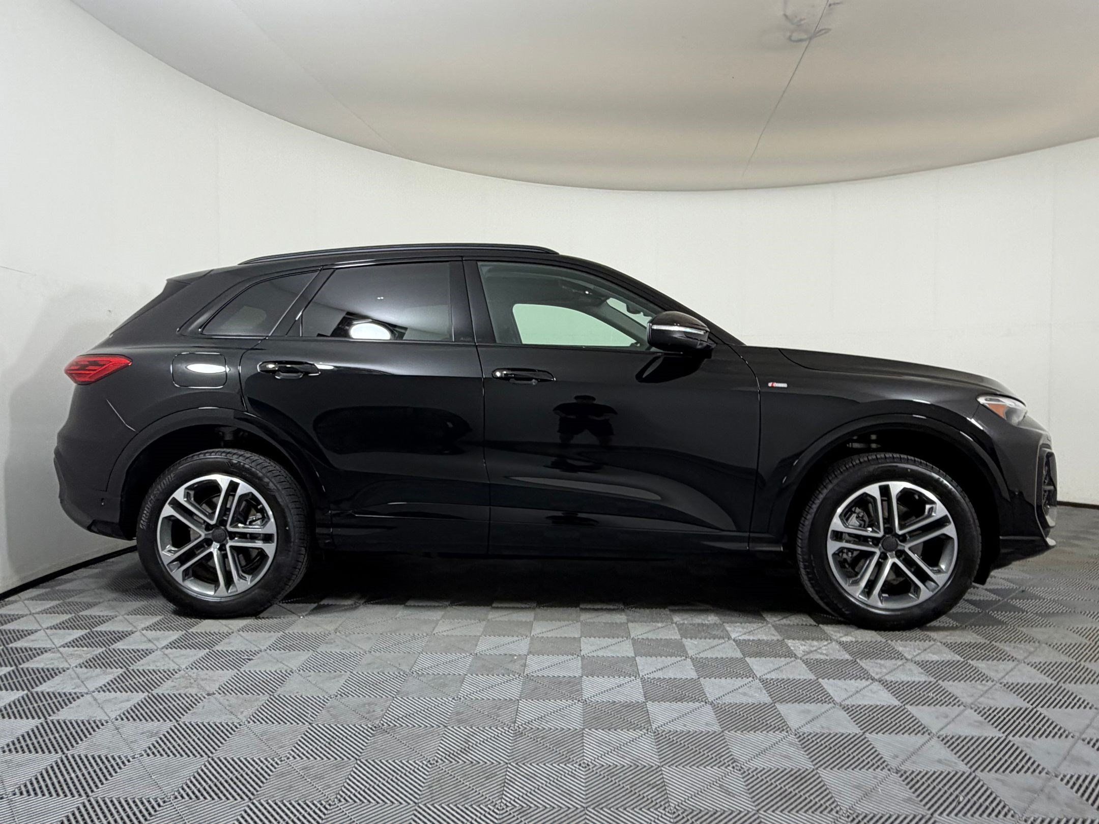 New 2026 Audi Q5 2.0T AWD/4WD image 8