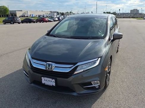 Used 2020 Honda Odyssey Elite image 4