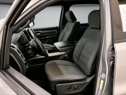 Used 2021 RAM 1500 Big Horn AWD/4WD image 22