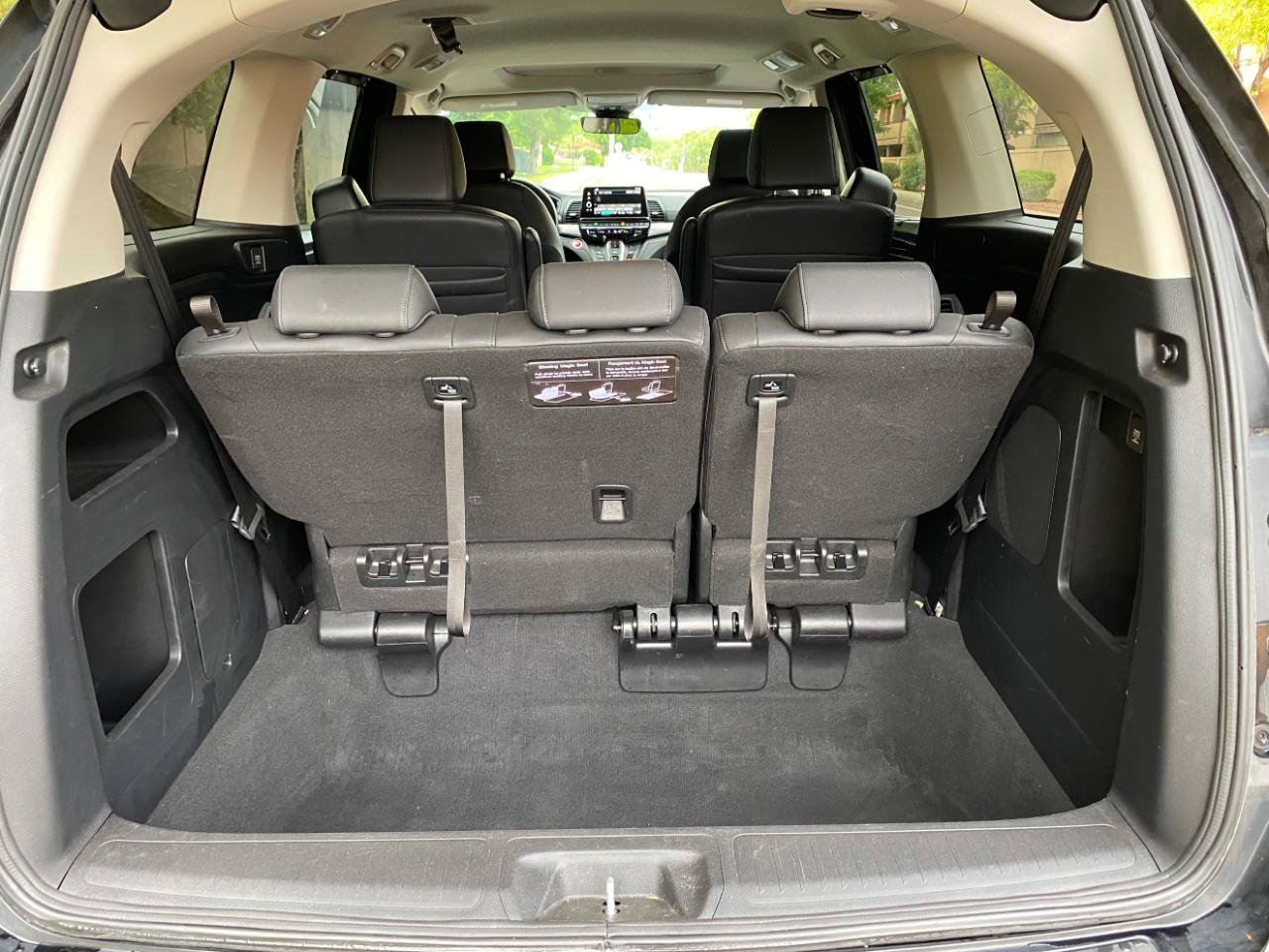 Used 2025 Honda Odyssey EX-L image 9