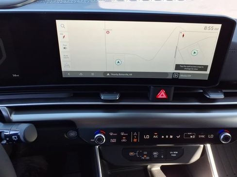 New 2026 Kia Carnival SX w/ SX Dark Edition Package FWD image 22