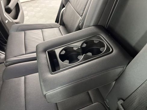 Used 2024 Chevrolet Tahoe LT RWD image 42