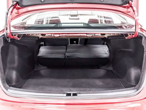 Used 2022 Toyota Corolla LE image 39