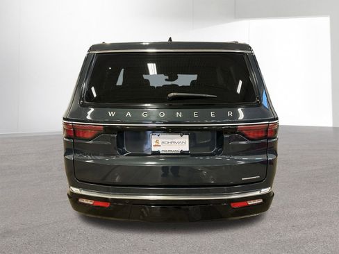 Used 2024 Jeep Wagoneer Series II image 31
