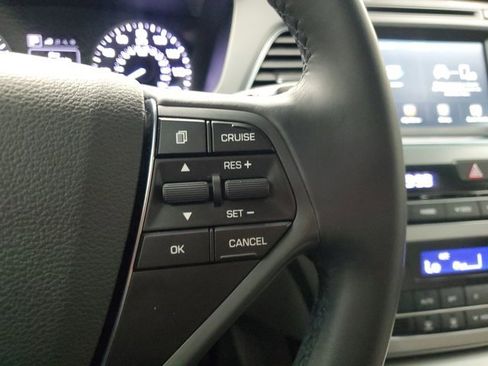 Used 2016 Hyundai Sonata Sport w/ Option Group 02 image 21