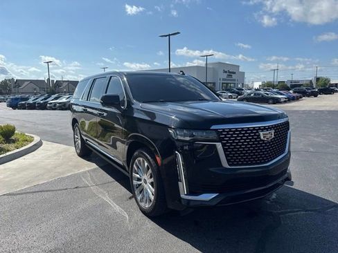 Used 2021 Cadillac Escalade ESV Premium Luxury w/ Driver Assist Tech Package AWD/4WD image 14
