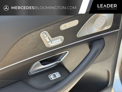 Used 2025 Mercedes-Benz GLS 450 GLS 450 image 91