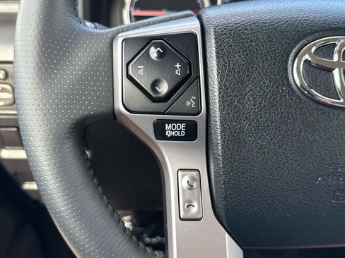 Used 2022 Toyota 4Runner TRD Sport image 8
