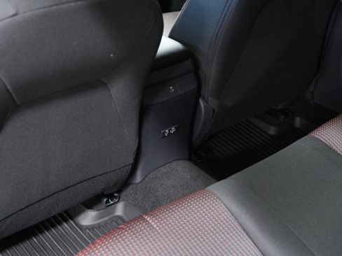 Used 2026 Nissan Sentra SR w/ Floor Mat Package FWD image 27