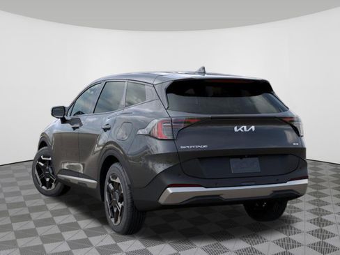 New 2026 Kia Sportage S image 4