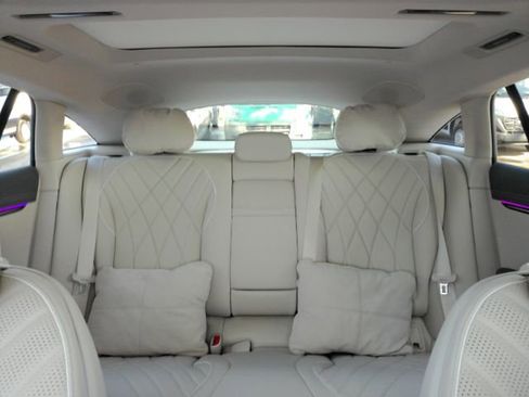 Used 2023 Mercedes-Benz EQS 450+ Sedan image 38