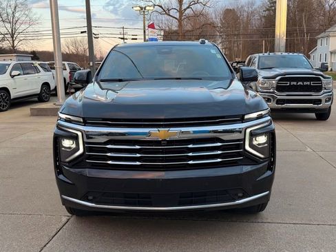 Used 2025 Chevrolet Tahoe LT w/ Comfort Package image 3