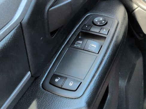 Used 2022 RAM 2500 Tradesman RWD image 21