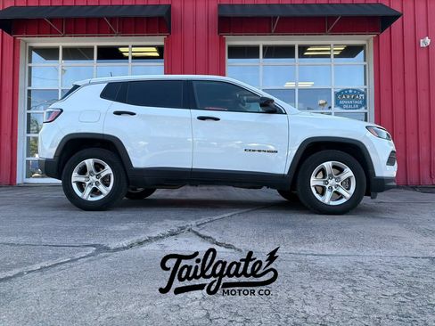 Used 2023 Jeep Compass Sport AWD/4WD image 1