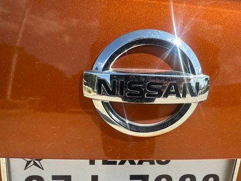 Used 2020 Nissan Versa SV FWD image 17