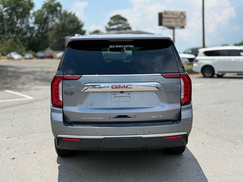 Used 2021 GMC Yukon XL SLT w/ SLT Luxury Plus Package AWD/4WD image 6