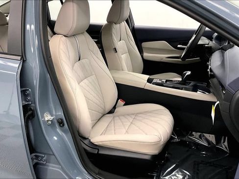New 2026 Nissan Sentra SL w/ Floor Mat Package FWD image 38