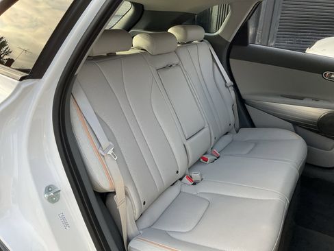 Used 2023 Hyundai Nexo Limited image 21