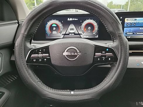 Used 2024 Nissan Ariya AWD image 19