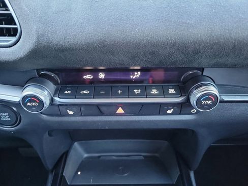Used 2024 MAZDA CX-30 Carbon image 32