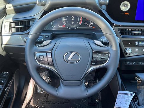 New 2025 Lexus ES 350 w/ Premium Package image 18