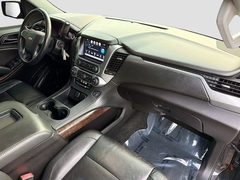 Used 2018 Chevrolet Tahoe LT image 14