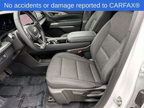 Certified 2024 Chevrolet Traverse LS w/ LPO, Floor Liner Package FWD image 18
