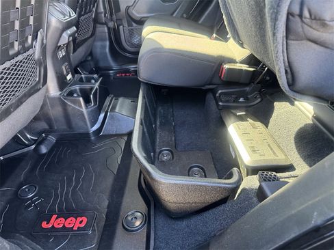 Used 2020 Jeep Gladiator Rubicon w/ Trailer Tow Package image 24