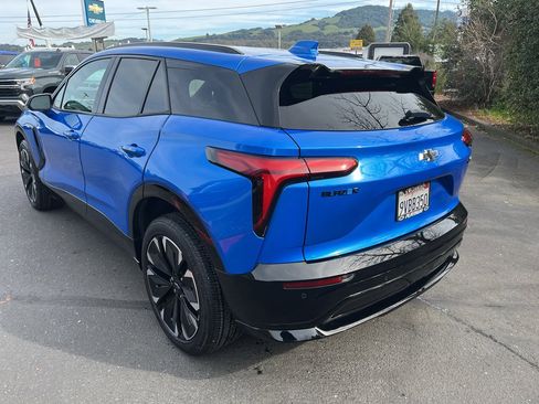 Used 2024 Chevrolet Blazer EV RS image 9