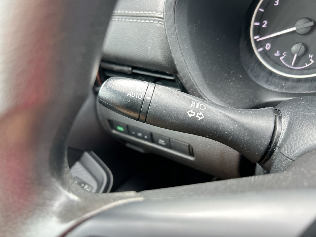 Used 2024 Nissan Sentra SV FWD image 20